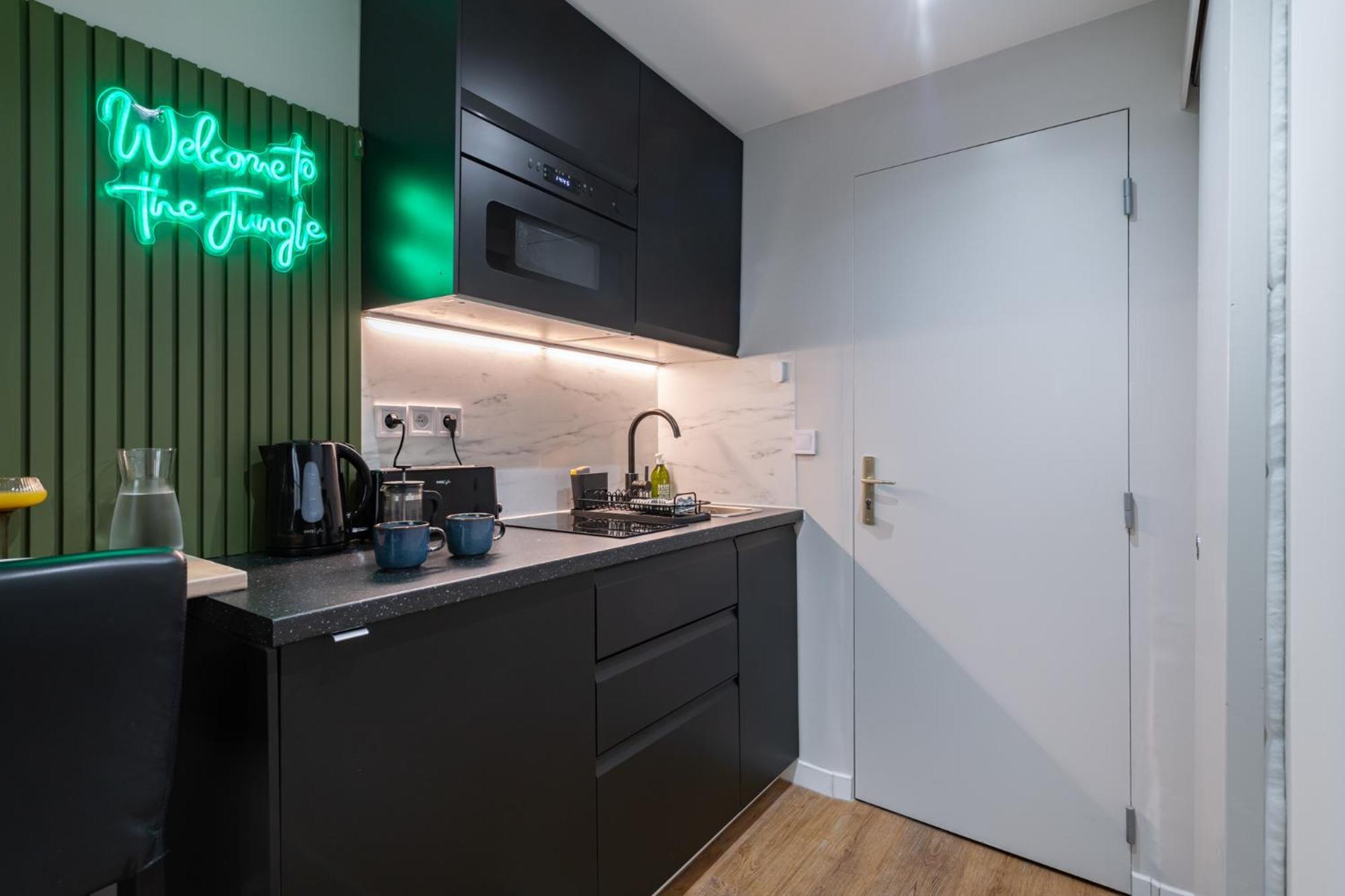Jungle Republic Apartment Marseille Ngoại thất bức ảnh