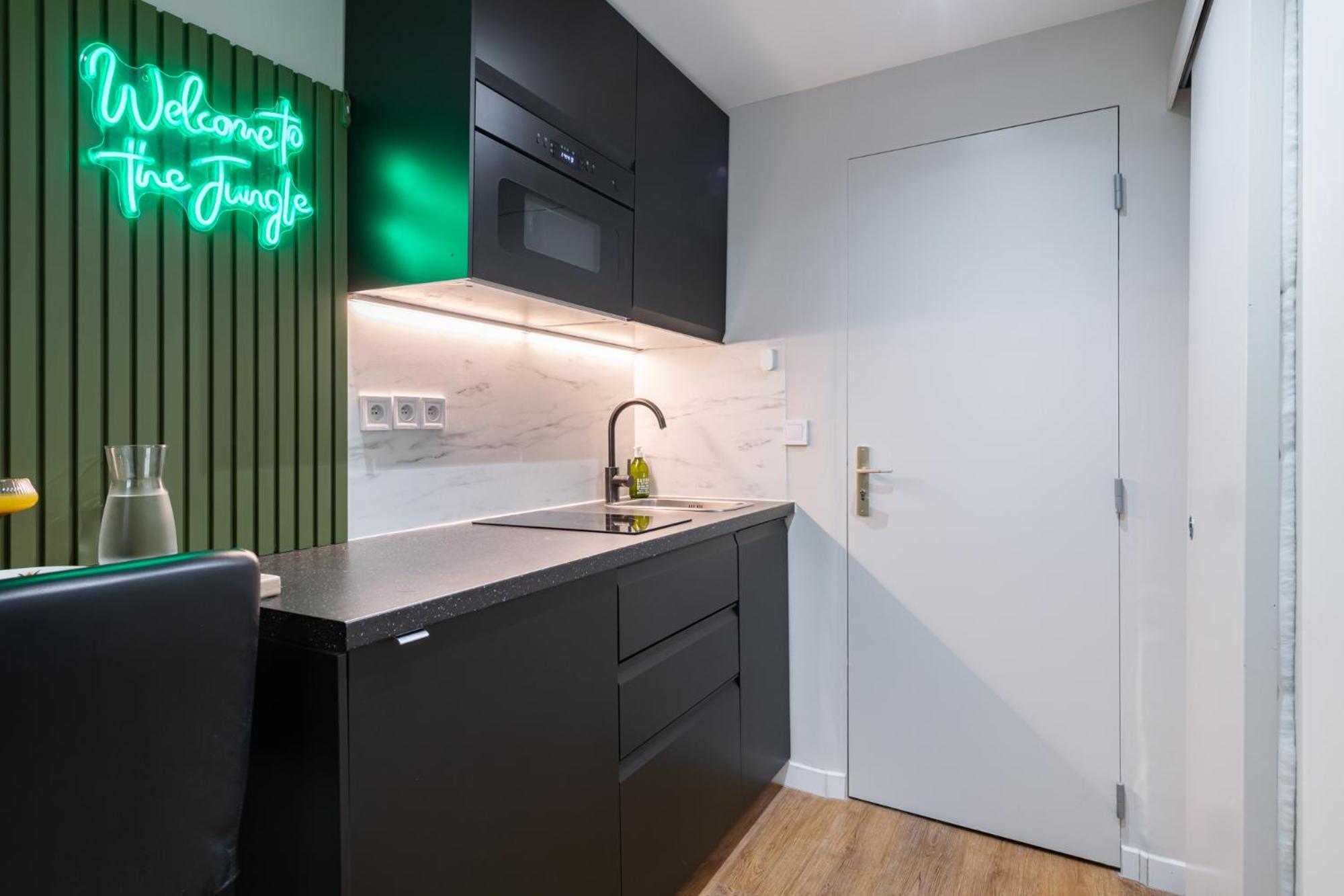 Jungle Republic Apartment Marseille Ngoại thất bức ảnh
